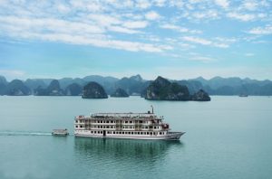 Huong Hai Sealife Cruise Halong