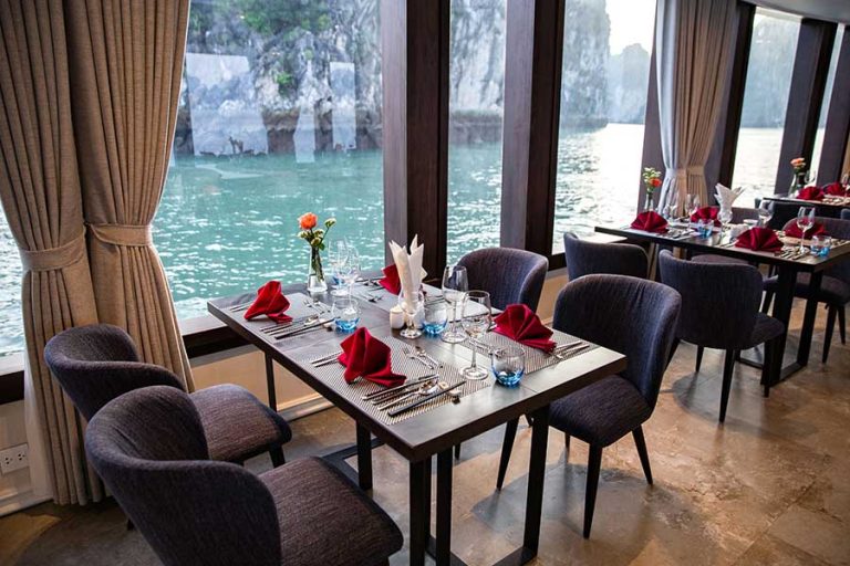 jade sails cruise halong