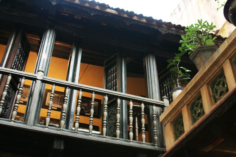 ancient house ma may street old quarter
