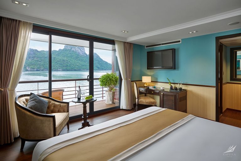 capella cruise lan ha bay