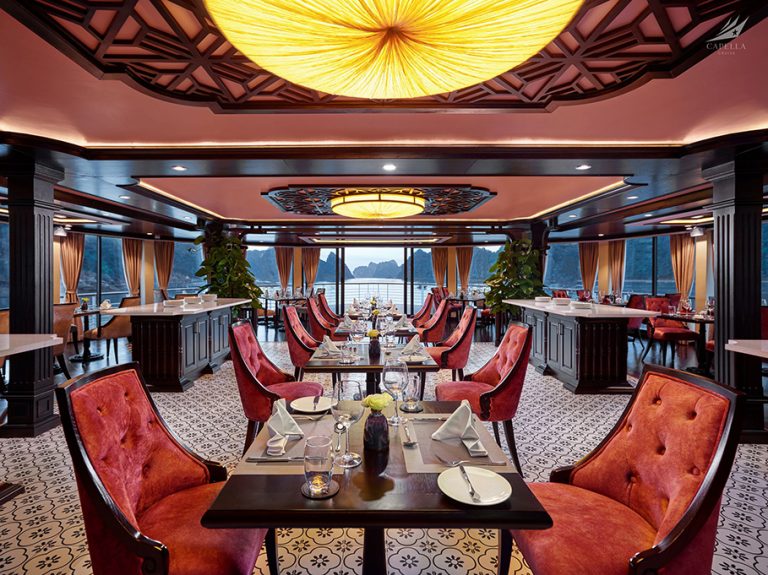 capella cruise lan ha bay