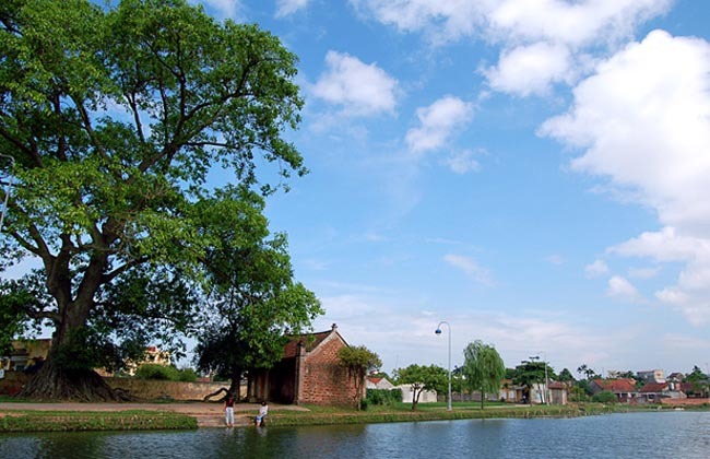 duong lam ancient village