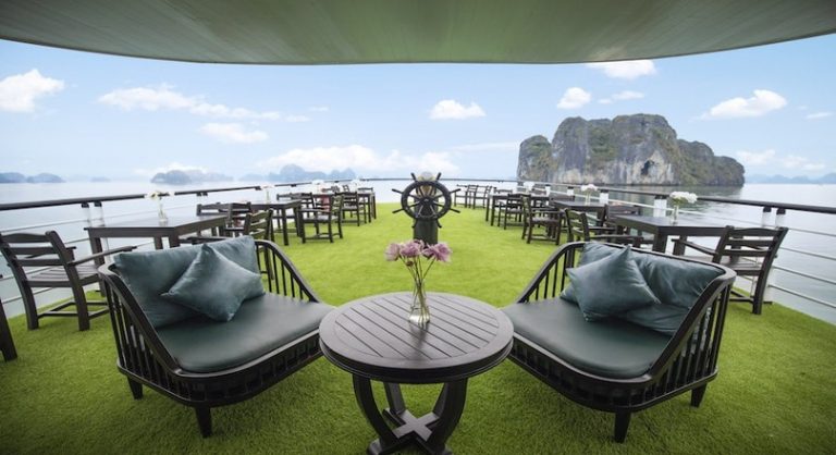 la muse day trip bai tu long bay