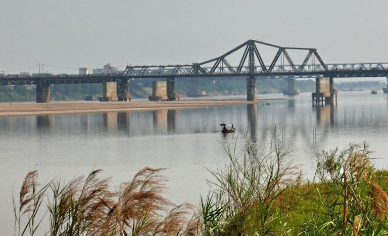 red river hanoi