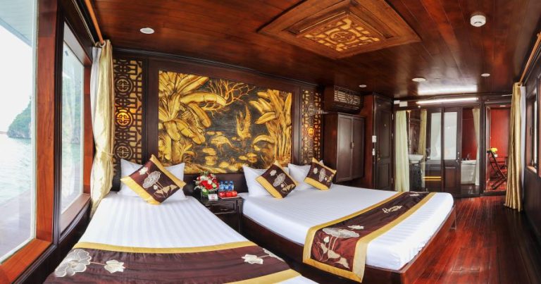 renea cruise bai tu long bay
